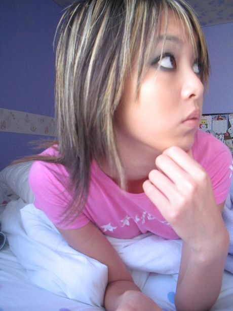 millions of nonnude pictures of this amazingly sweet cutie