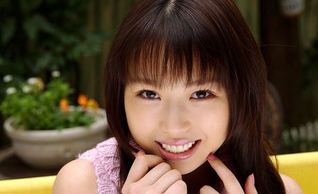 Aya Shiraishi - Asian teen is a model in her pink clothes