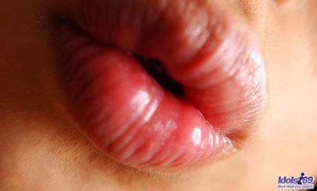 Miyu - Sexy Japanese babe is hot in her stockings